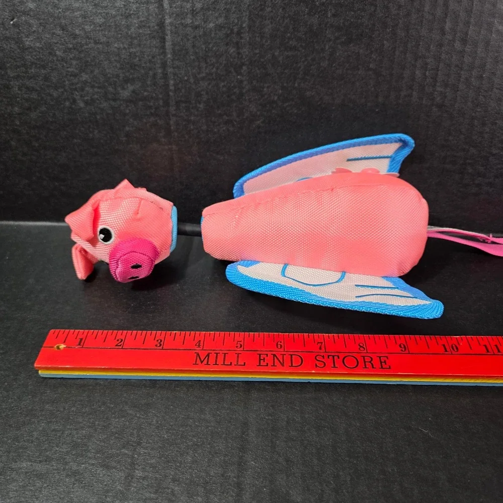 Posh‎ Paws Flying Pig Slingshot Dog Fetch Toy Pink Blue Wings NEW